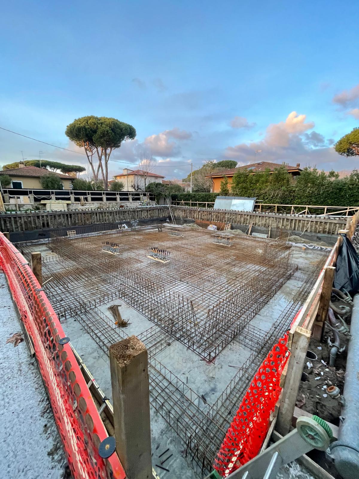 Le fondazioni in lavorazione in un cantiere Difo Costruzioni